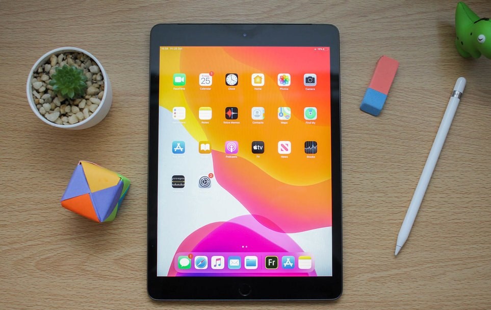 iPad de Apple - $ 330 | 9 gadgets navideños imprescindibles para los amantes de la tecnología | bayas de cerebro