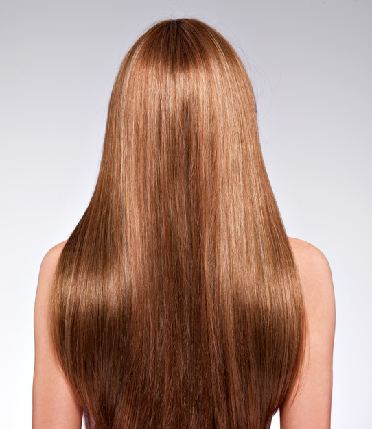 cabello lacio largo de color claro